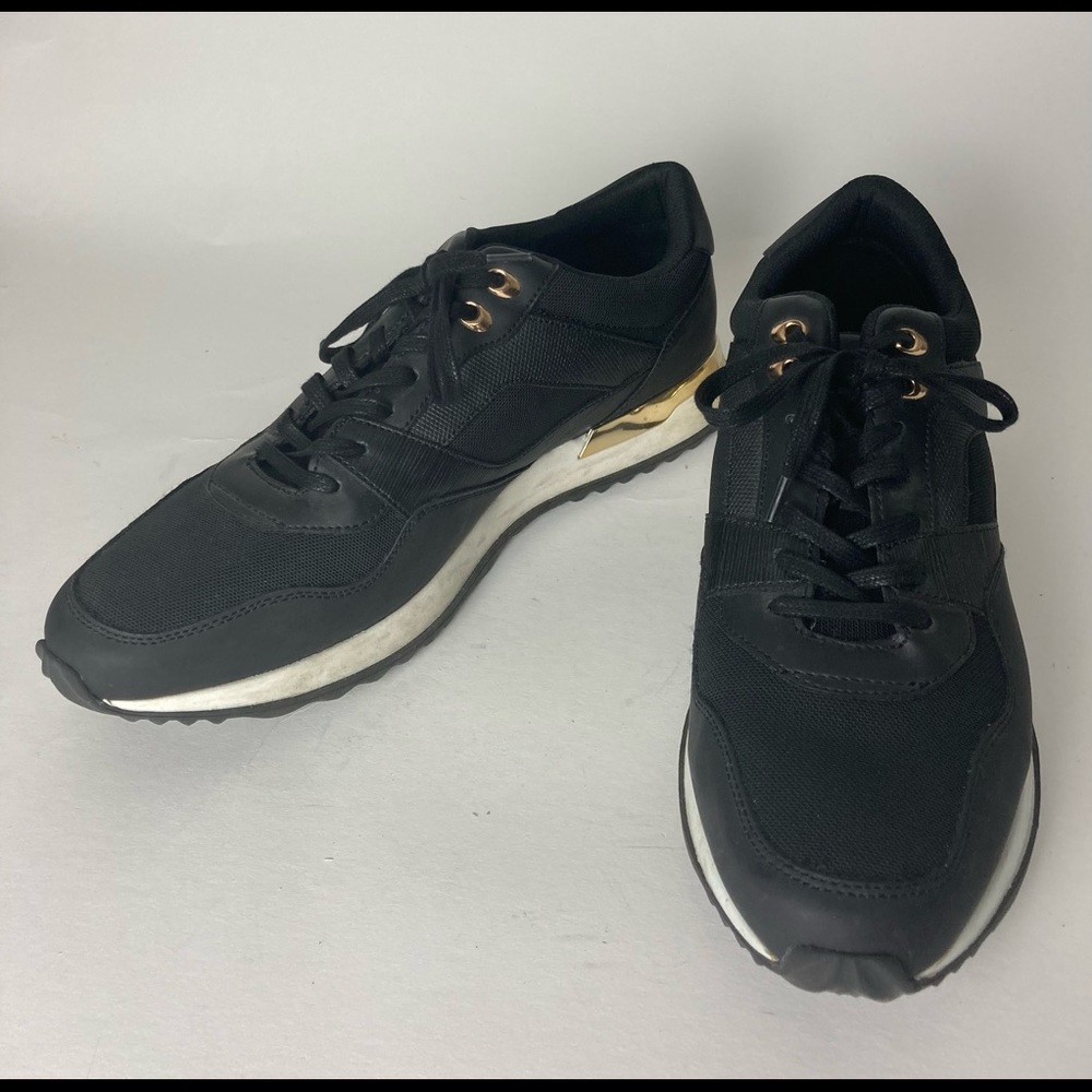 ZARA Men Black Sneaker with Gold accent